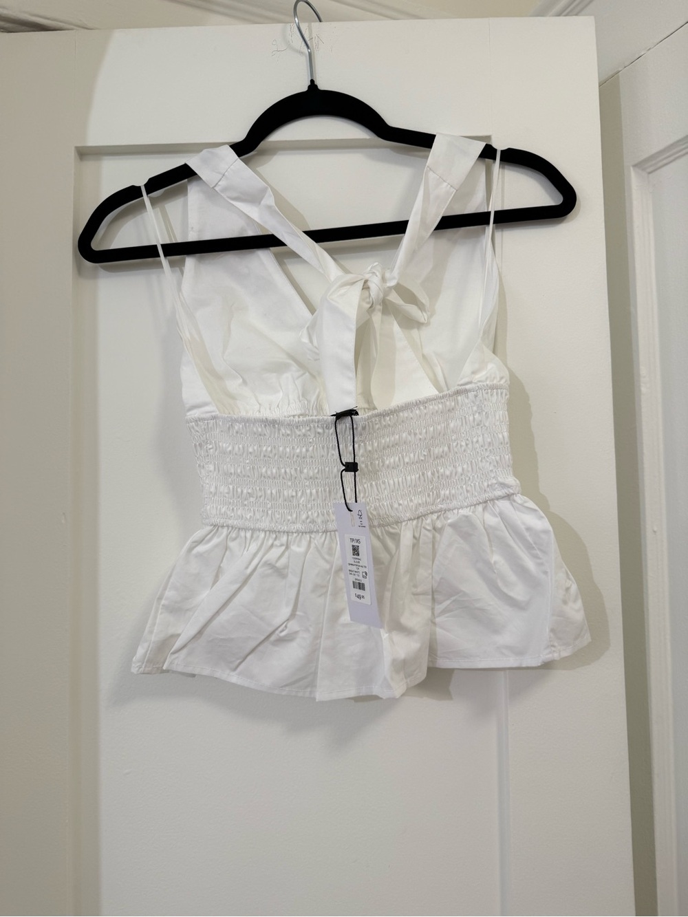 Dynamite Poplin Halter Top - Picture 4 of 4